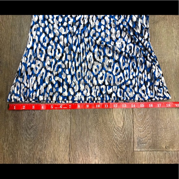 Leopard print wrap top - Picture 6 of 7